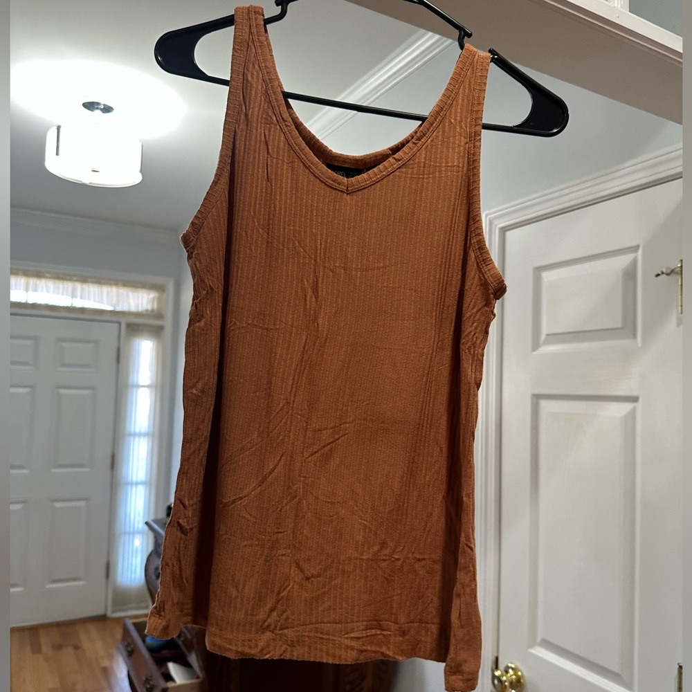 Women's Light Brown Sleeveless Top! 🤎 XL! Best Offer Accepted!